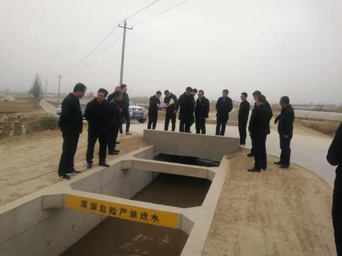 中国灌溉排水发展中心调研兰州市中型灌区续建配套与节水改造项目